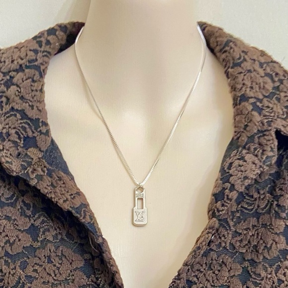Vintage Louis Vuitton Silver Plated Charm with 18-in Silver 925 Chain - Picture 8 of 8
